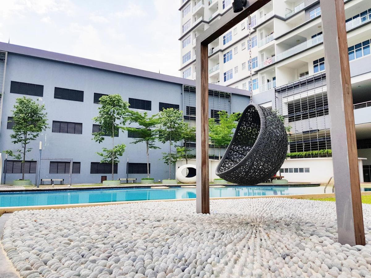 No.8 The Cube @ Puchong Skypod Residence Esterno foto